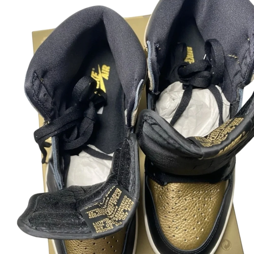 Jordan 1 Retro High OG Sneakers Black/Metallic Gold-Sail (DZ5485 071) 10.5
